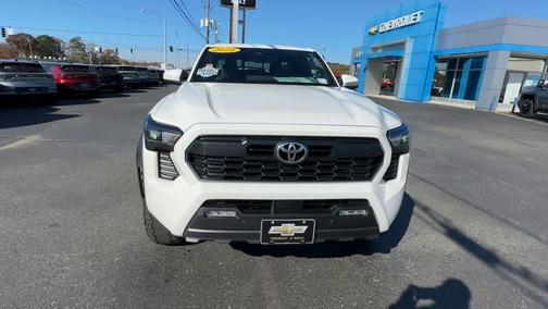 2024 Toyota Tacoma TRD Off Road
