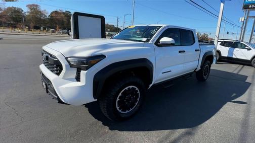 2024 Toyota Tacoma TRD Off Road