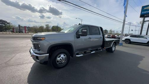 2026 Chevrolet Silverado 3500 LT