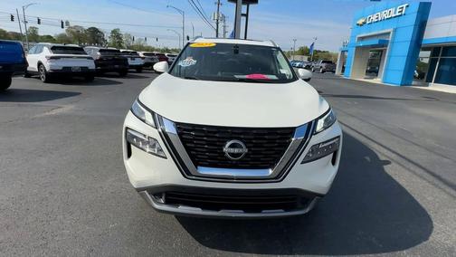 Pearl White Tricoat 2023 Nissan Rogue SL