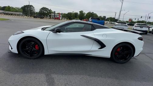 White 2026 Chevrolet Corvette Stingray w/2LT