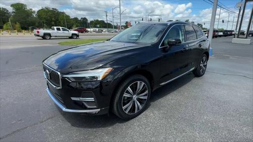 2022 Volvo XC60 B5 Inscription