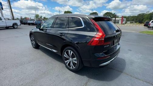 2022 Volvo XC60 B5 Inscription