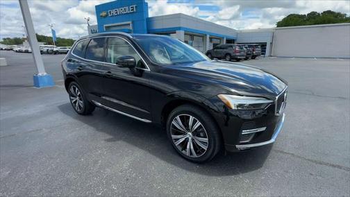 2022 Volvo XC60 B5 Inscription
