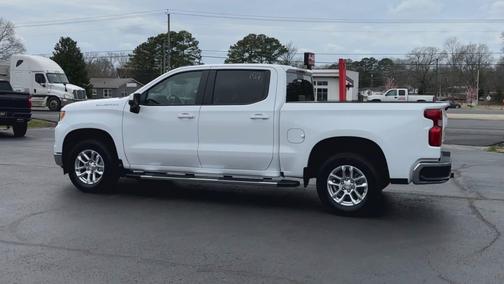 Summit White 2024 Chevrolet Silverado 1500 LT