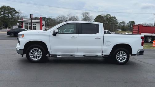 Summit White 2024 Chevrolet Silverado 1500 LT