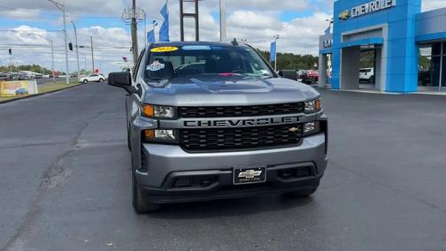 2022 Chevrolet Silverado 1500 Custom