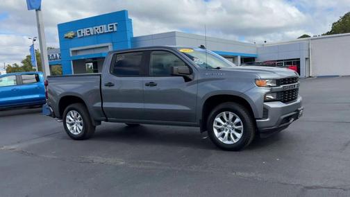 2022 Chevrolet Silverado 1500 Custom
