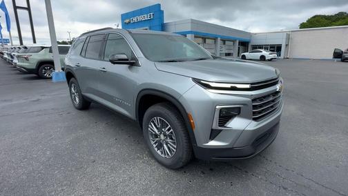 Sterling Gray Metallic 2026 Chevrolet Traverse LT