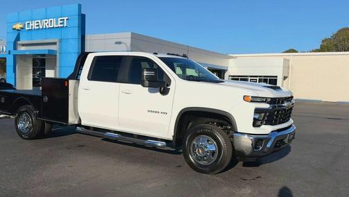 2026 Chevrolet Silverado 3500 LT