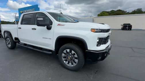 2025 Chevrolet Silverado 2500 Custom