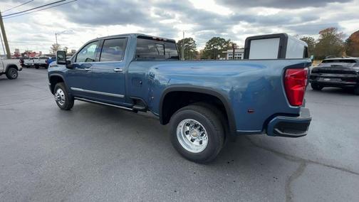 2026 Chevrolet Silverado 3500 High Country