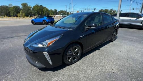 2022 Toyota Prius XLE