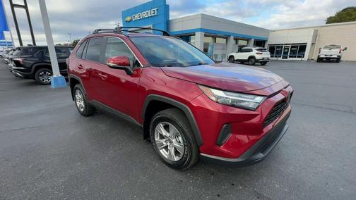 2024 Toyota RAV4 XLE