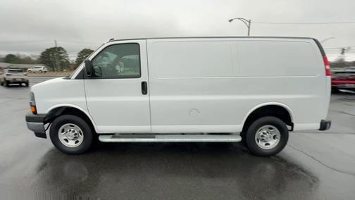 2024 Chevrolet Express 2500 RWD 2500 Regular Wheelbase WT