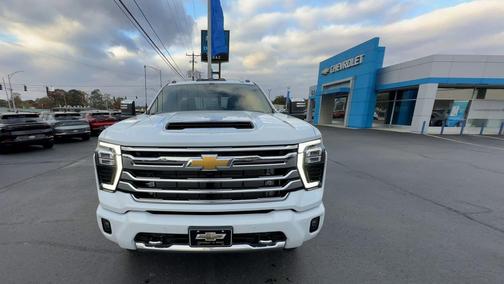 2026 Chevrolet Silverado 3500 High Country