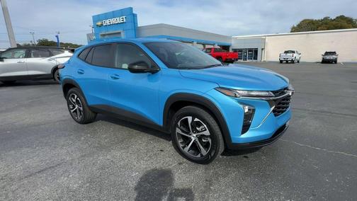 Marina Blue Metallic 2026 Chevrolet Trax FWD 1RS