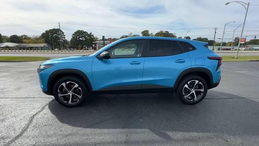 Marina Blue Metallic 2026 Chevrolet Trax FWD 1RS