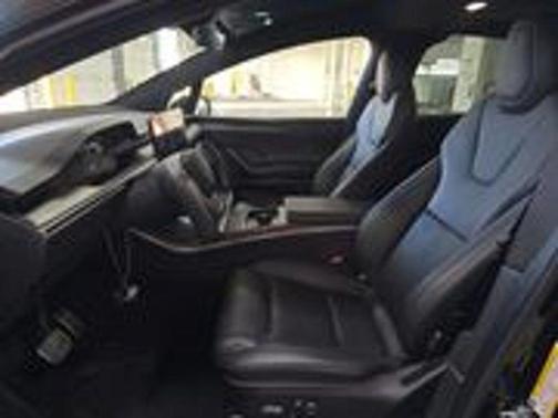 2022 Tesla Model X Base