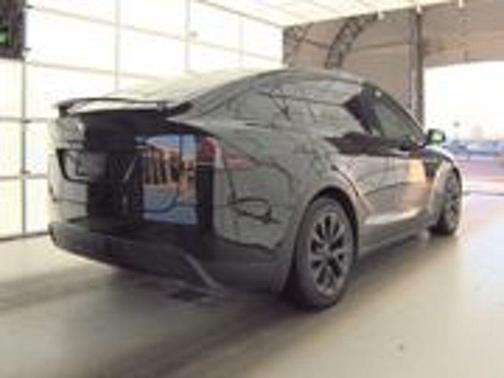 2022 Tesla Model X Base