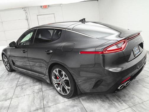 2019 Kia Stinger GT2
