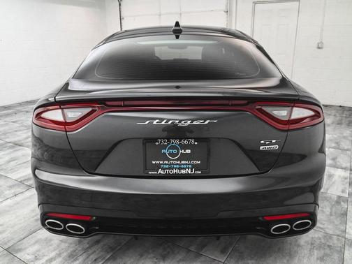 2019 Kia Stinger GT2