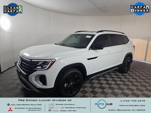 Pure White 2024 Volkswagen Atlas 2.0T Peak Edition SE w/Technology SUV