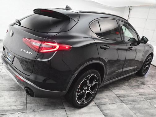 2023 Alfa Romeo Stelvio Ti