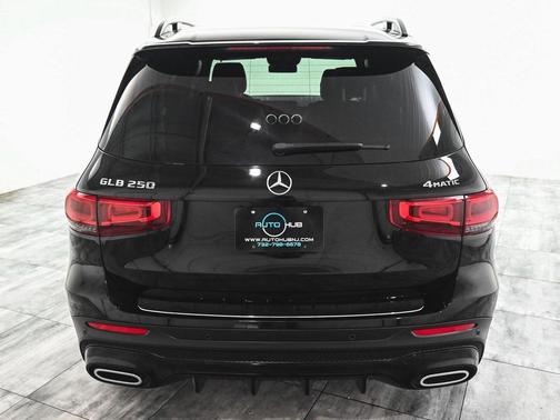 2023 Mercedes-Benz GLB 250 Base 4MATIC