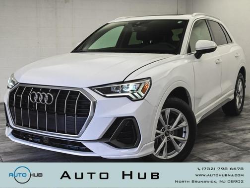 2024 Audi Q3 45 S line Premium