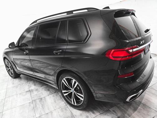 2019 BMW X7 xDrive50i