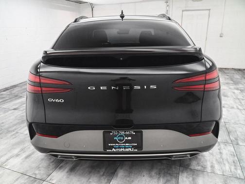 2024 Genesis GV60 Advanced