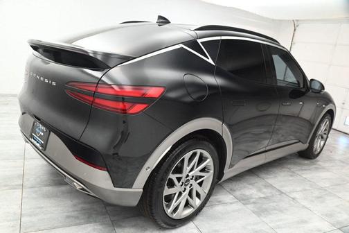 2024 Genesis GV60 Advanced