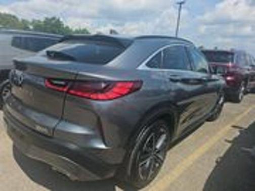2023 INFINITI QX55 LUXE
