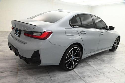 2023 BMW 330e xDrive