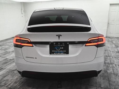 2017 Tesla Model X 75D