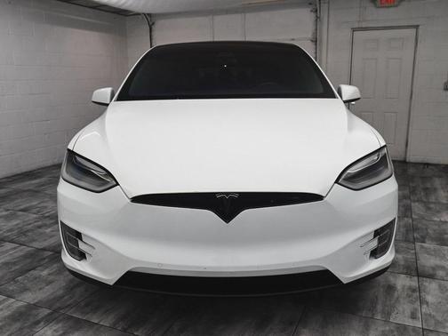 2017 Tesla Model X 75D