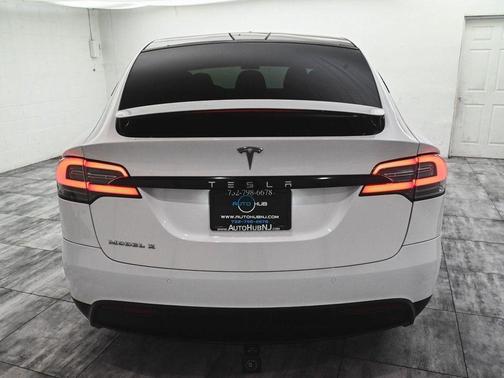2017 Tesla Model X 75D
