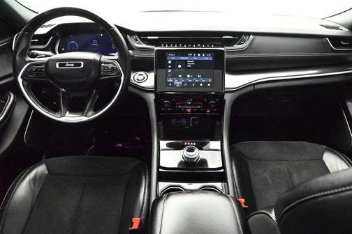 2022 Jeep Grand Cherokee L Laredo