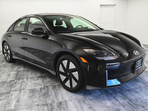 2024 Hyundai IONIQ 6 SE