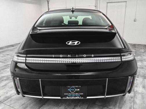 2024 Hyundai IONIQ 6 SE