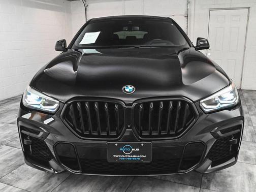 2023 BMW X6 M50i