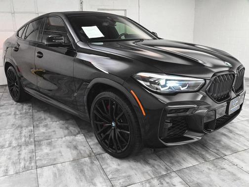 2023 BMW X6 M50i
