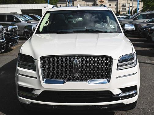 2021 Lincoln Navigator Black Label