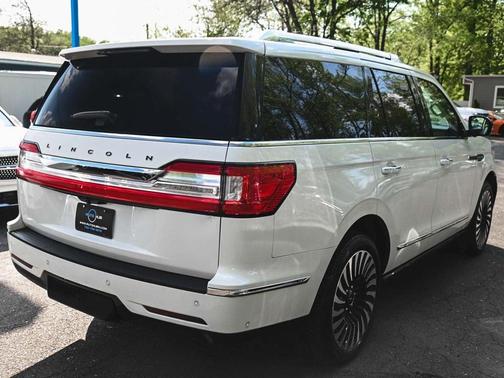 2021 Lincoln Navigator Black Label