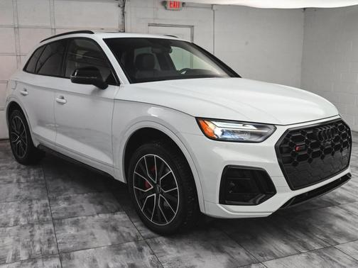 2025 Audi SQ5 3.0T Premium Plus