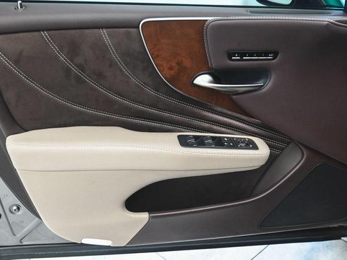 2018 Lexus LS 500 Base