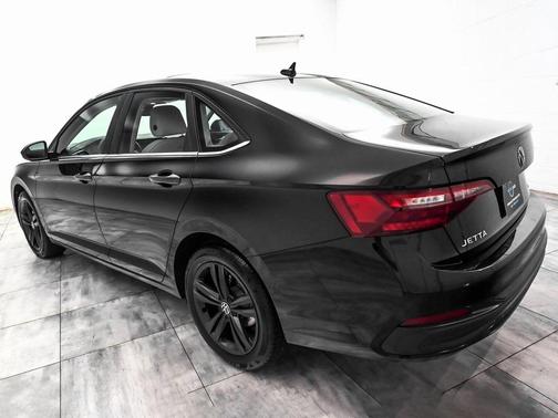 2022 Volkswagen Jetta 1.5T SE