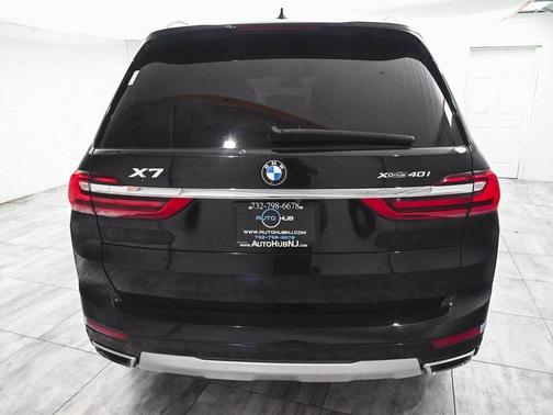 2021 BMW X7 xDrive40i