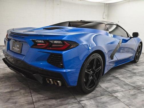 2025 Chevrolet Corvette Stingray w/2LT